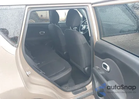 2016 Kia Soul z USA, uszkodzony, nr VIN KNDJN2A26G7314836